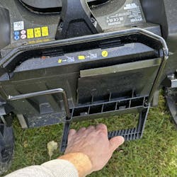 Ruohonleikkurit testivoittaja: Ryobi RY36LMX46A Ruohonleikkurit testivoittaja: Ryobi RY36LMX46A